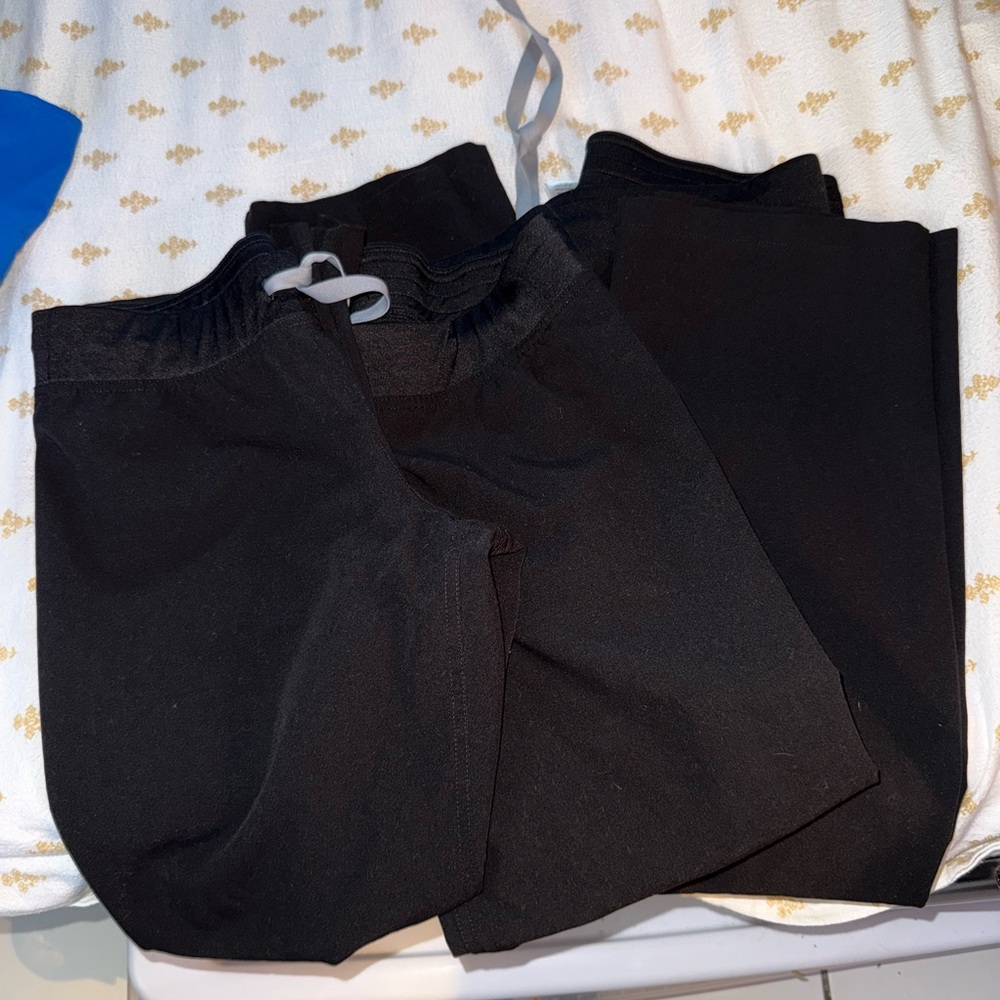 FIGS Black Technical Collection Scrub Pants
